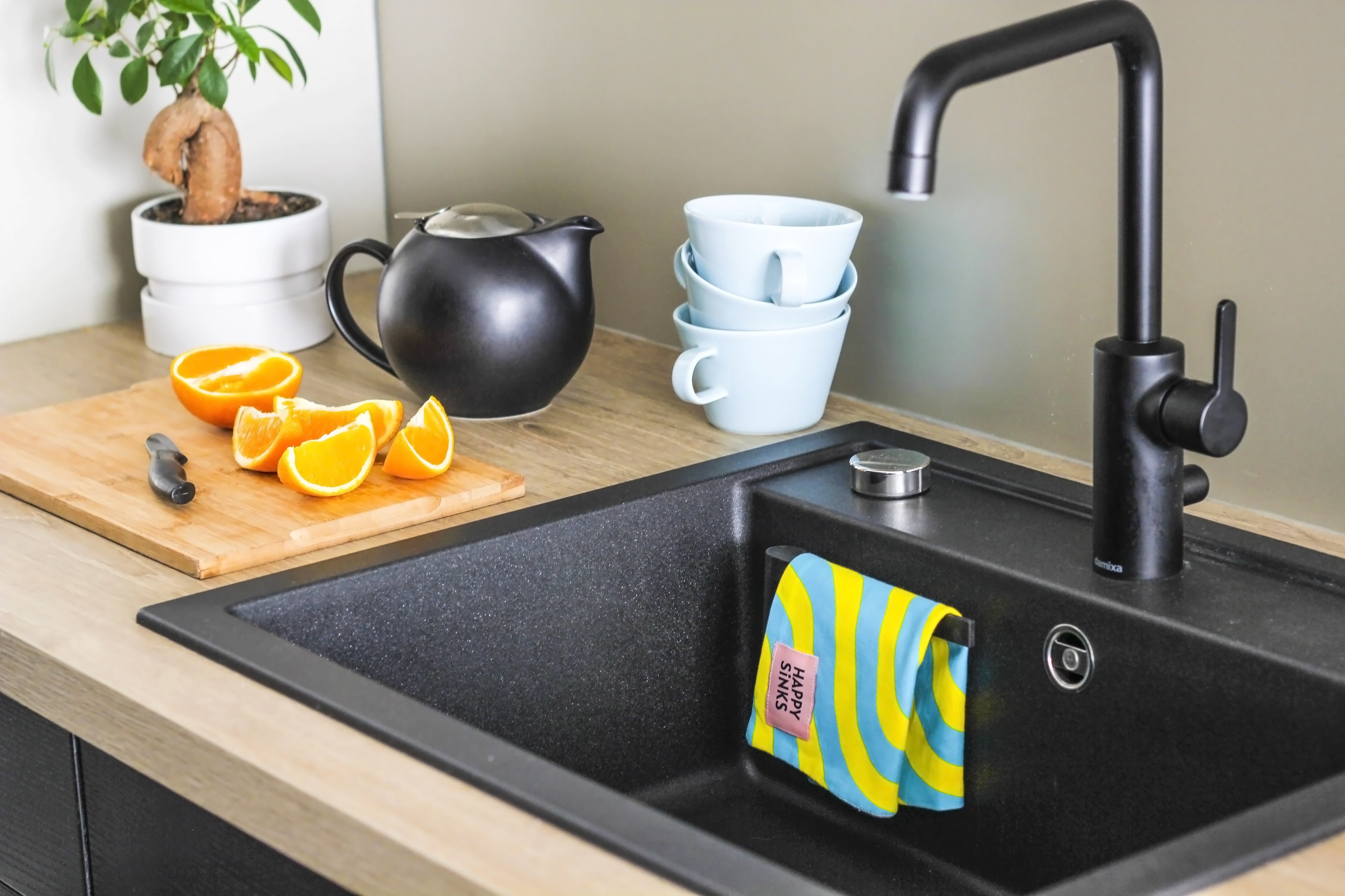 Six good reasons to use a HAPPY SiNKS Cloth Holder | HAPPY SiNKS